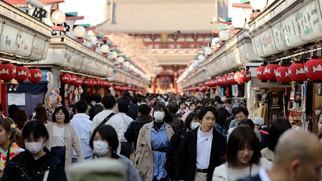 赴日旅游火爆：代购从泰国转战日本